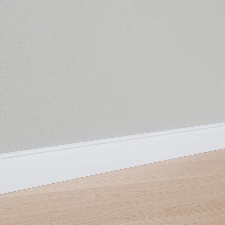 Witte MDF-plint recht - 75 mm hoog
