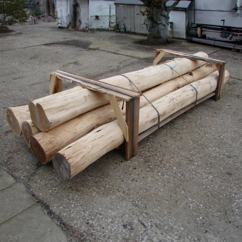 Robinia constructiepalen geschild - 20-25 cm